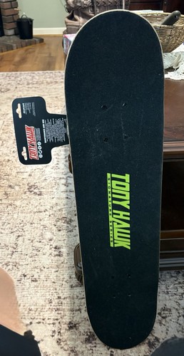 Tony hawk skateboard - hawk,