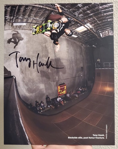 Tony hawk foto - firmata, auto